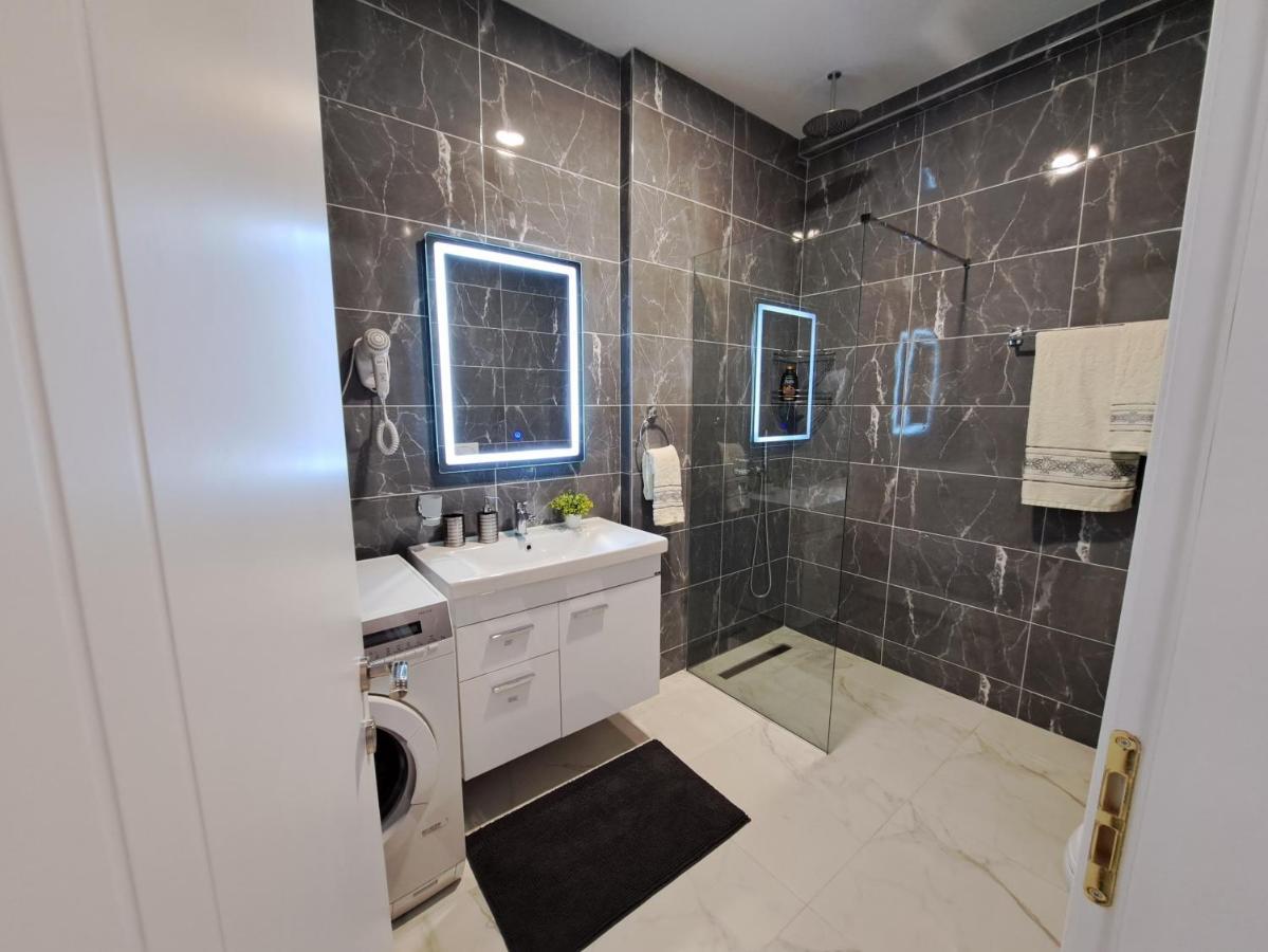 Mamani Apartments Saranda Luaran gambar
