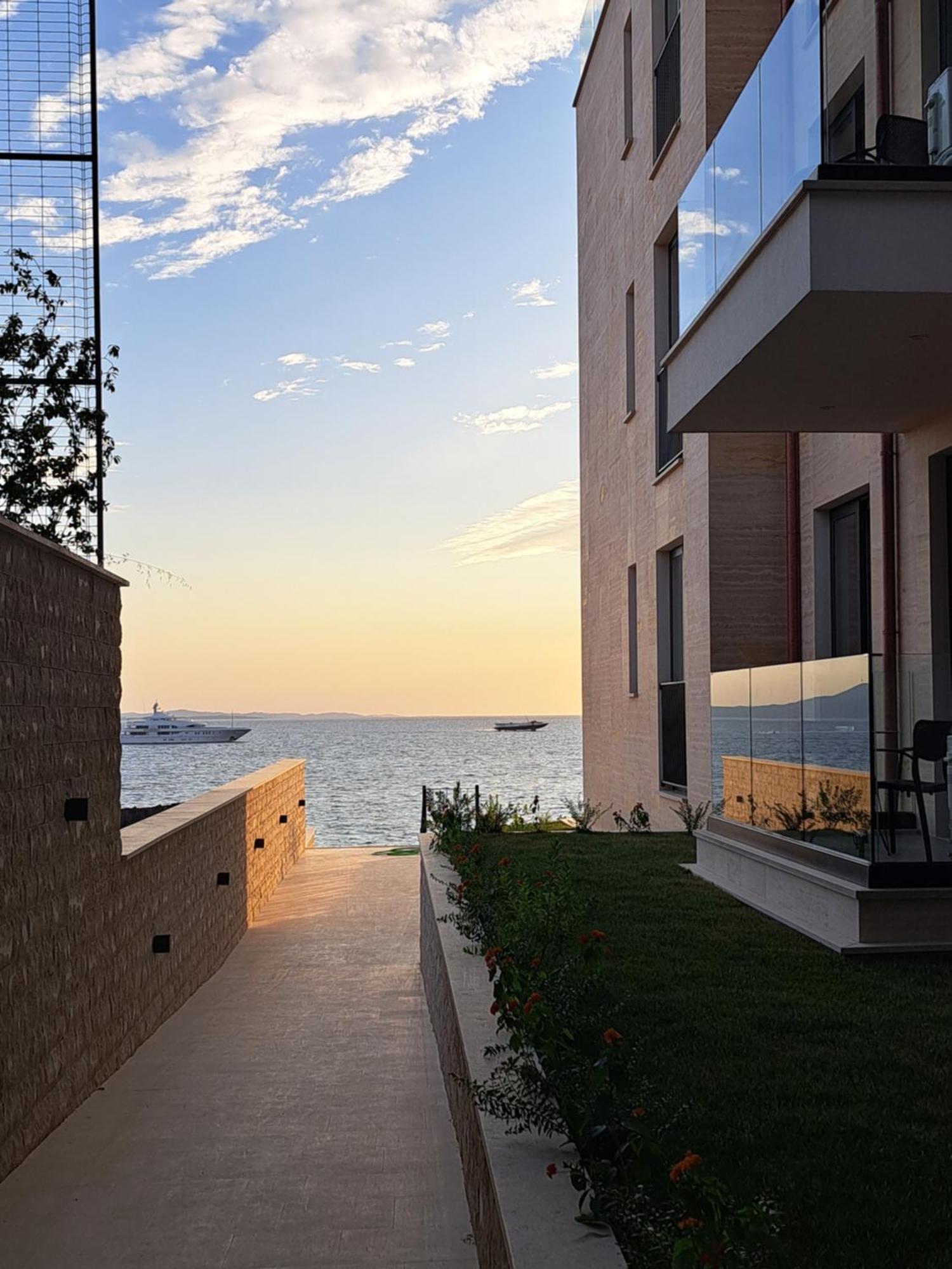 Mamani Apartments Saranda Luaran gambar